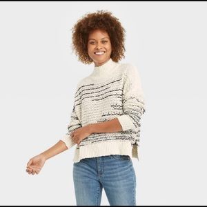 Knox Rose mock turtle neck pullover